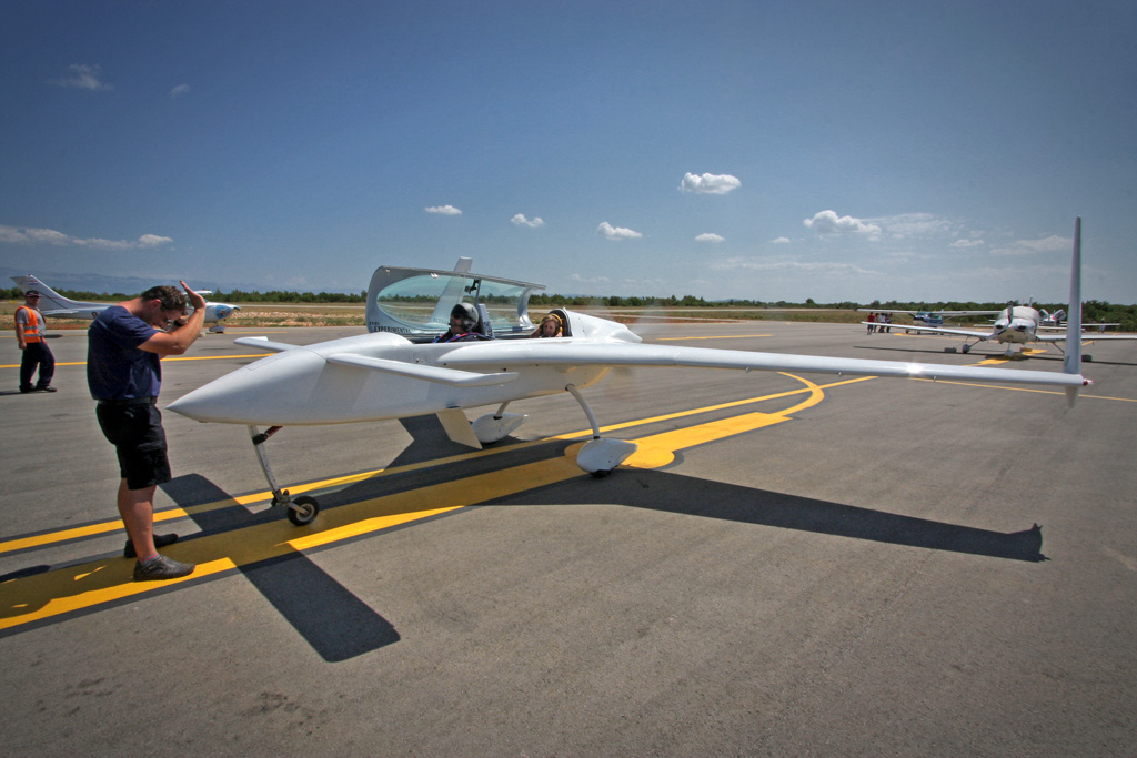 Đir akrobatskim zrakoplovom, Foto: Marin Gospić