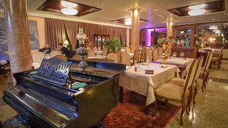 Restoran Niko, Erik Pavin Restoran Niko, Erik Pavin