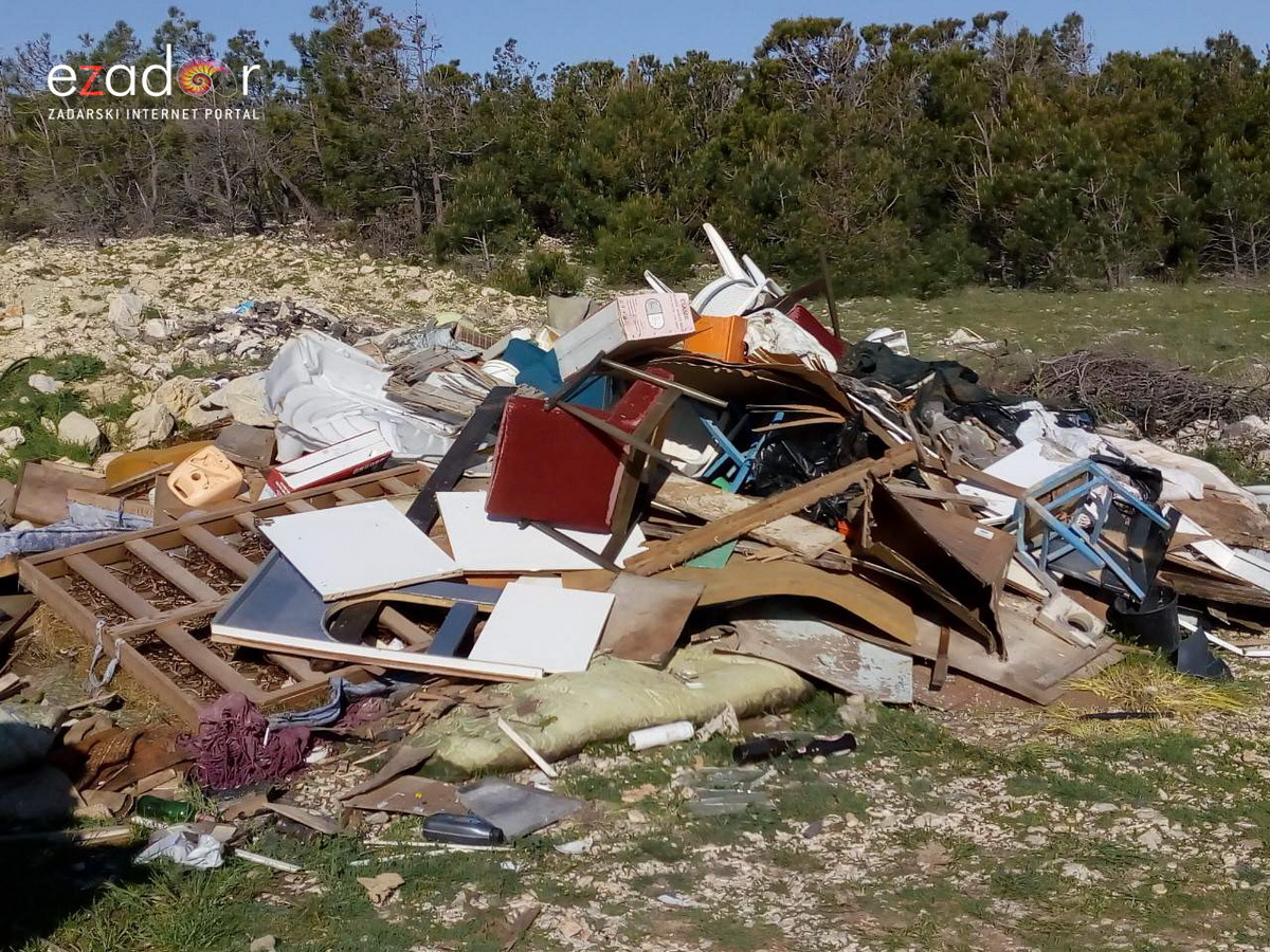 Ekološka akcija “Zelena čistka” u Ražancu Ekološka akcija “Zelena čistka” u Ražancu