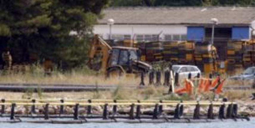 tvornica Adria (foto: J.Mišković/ Cropix) tvornica Adria (foto: J.Mišković/ Cropix)