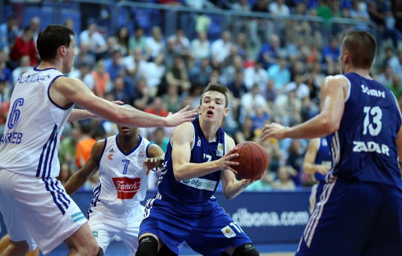 U KC Drazen Petrovic odigrana utakmica poluzavrsnice doigravanja KK Cibona – KK Zadar 87-81. Photo: Slavko Midzor/PIXSELL U KC Drazen Petrovic odigrana utakmica poluzavrsnice doigravanja KK Cibona – KK Zadar 87-81. Photo: Slavko Midzor/PIXSELL