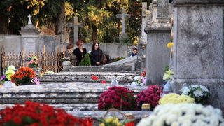 Blagdan Svih svetih na Gradskom groblju Zadar, Foto: Iva Perinčić Blagdan Svih svetih na Gradskom groblju Zadar, Foto: Iva Perinčić