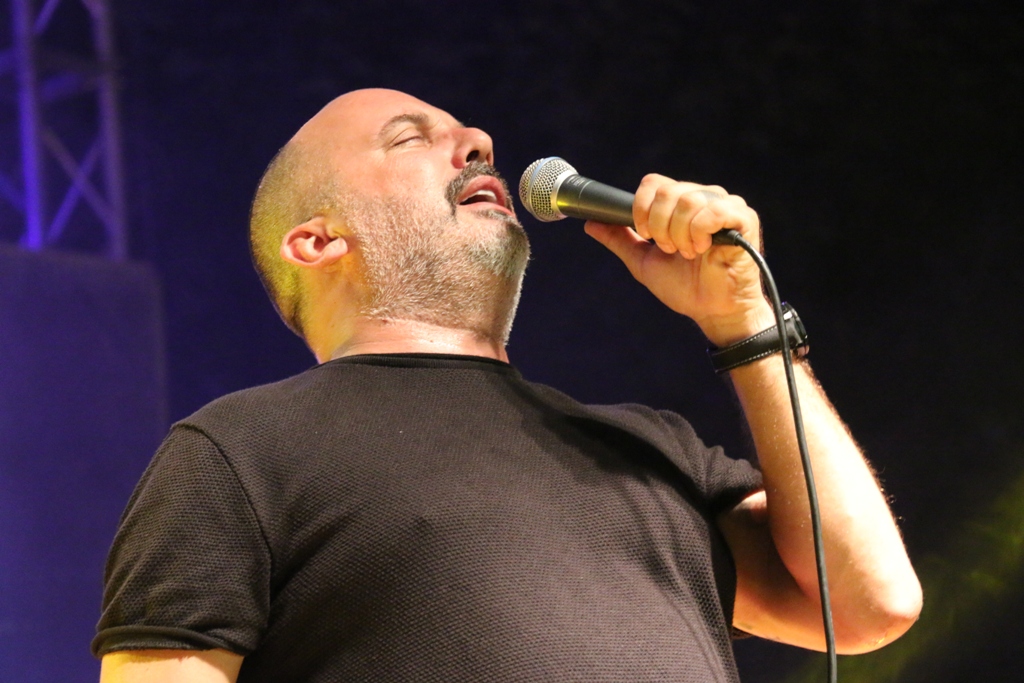 Tony Cetinski priredio spektakl za kraj Virskog ljeta