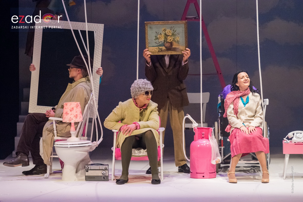 HNK Zadar: Premijera predstave “Moj sin samo malo sporije hoda” Drame plus