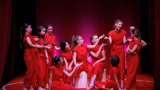 Igrajmo se: Zabranjeno mlađima od 15 strana A