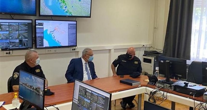 U Zadru otvoren Stožer za provedbu mjera sigurnosti tijekom turističke sezone U Zadru otvoren Stožer za provedbu mjera sigurnosti tijekom turističke sezone