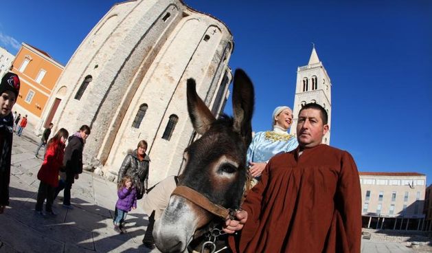 Sveta Luce na Forumu