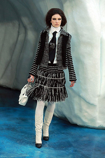 Paris Fashion Week: Chanel jesen 2010 (Coutorture.com)