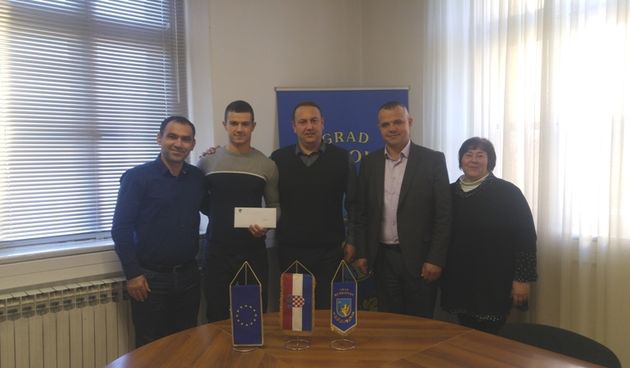 Gradonačelnik Benkovca primio svjetskog prvaka Mateja Lebu