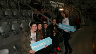 Košarkaši i navijači KK Zadar podržali akciju #birajzadar Košarkaši i navijači KK Zadar podržali akciju #birajzadar