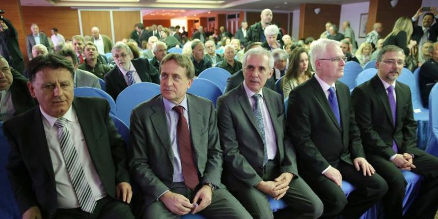 Predsjednik Josipović na otvorenju manifestacije “Noćnjak 2014”, Foto: Filip Brala/PIXSELL Predsjednik Josipović na otvorenju manifestacije “Noćnjak 2014”, Foto: Filip Brala/PIXSELL