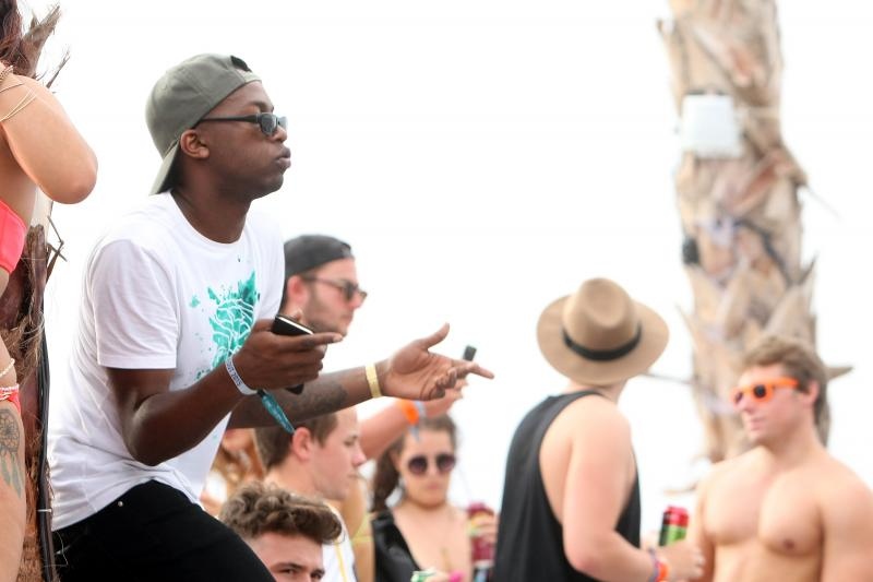 Zrće: Drugi dan Hideout festivala privukao je mnogobrojnu publiku na after beach party, Photo: Luka Stanzl/PIXSELL Zrće: Drugi dan Hideout festivala privukao je mnogobrojnu publiku na after beach party, Photo: Luka Stanzl/PIXSELL