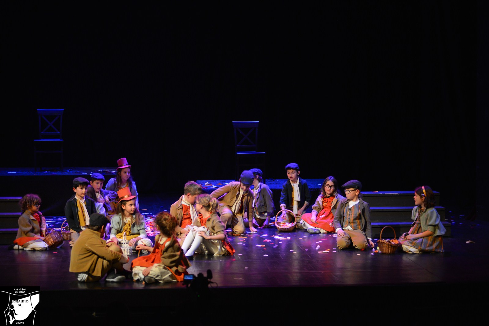 Kazališna udruga “Igrajmo se”: Predstava “Godišnja doba”