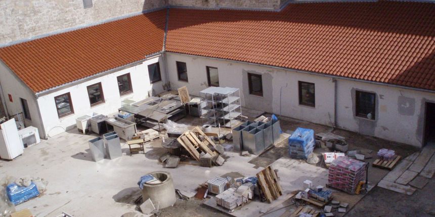 OLYMPUS DIGITAL CAMERA OLYMPUS DIGITAL CAMERA