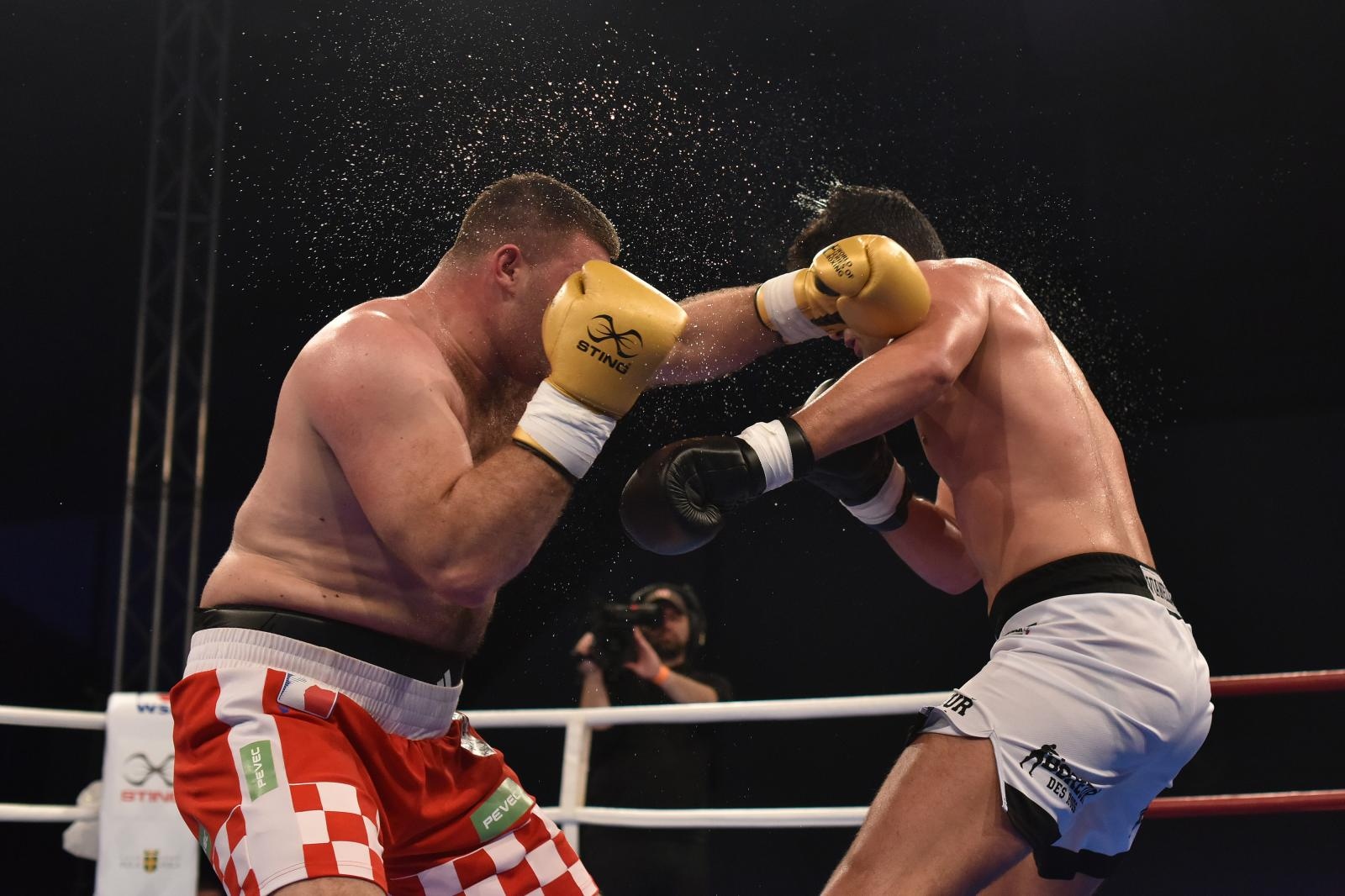 WSB liga: Ante Verunica pobijedio Talijana Guida Vianella 3-2 odlukom sudaca WSB liga: Ante Verunica pobijedio Talijana Guida Vianella 3-2 odlukom sudaca