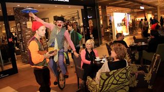 Image 685837 (auto) Image 685837 (auto)