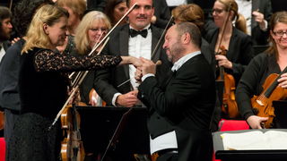 Simfonijski orkestar HRT-a pod ravnjanjem Enrica Dinda otvorio koncertnu sezonu u Zadru Simfonijski orkestar HRT-a pod ravnjanjem Enrica Dinda otvorio koncertnu sezonu u Zadru