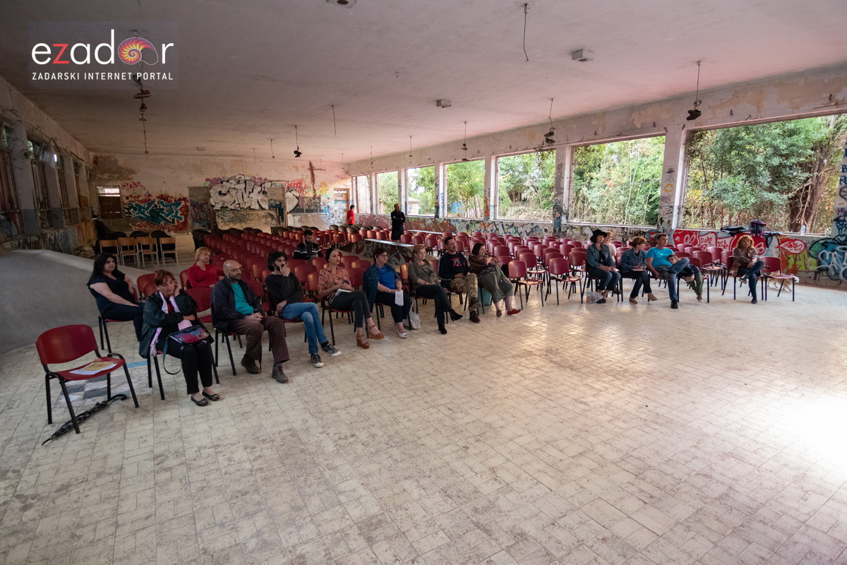 KvartArt 2018: Intimna večer u skate parku uz vrhunski koncert Miroslava Tadića i Yvette Holzwarth KvartArt 2018: Intimna večer u skate parku uz vrhunski koncert Miroslava Tadića i Yvette Holzwarth