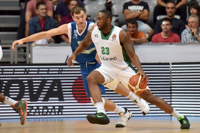 ZDBT 2016: KK Zadar – Darussafaka Dogus 69-88. Foto: Dino Stanin/PIXSELL