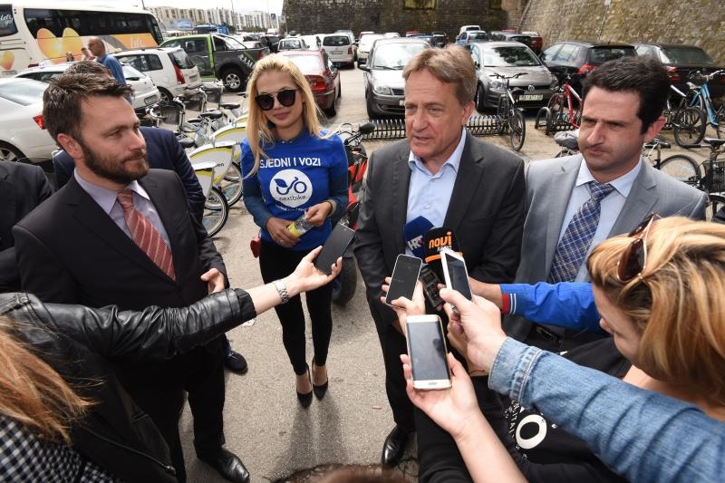 Od danas i Zadar ima nextbike sustav javnih bicikala. Na 4 lokacije moći će se iznajmiti ukupno 25 bicikala. Foto: Dino Stanin/PIXSELL Od danas i Zadar ima nextbike sustav javnih bicikala. Na 4 lokacije moći će se iznajmiti ukupno 25 bicikala. Foto: Dino Stanin/PIXSELL