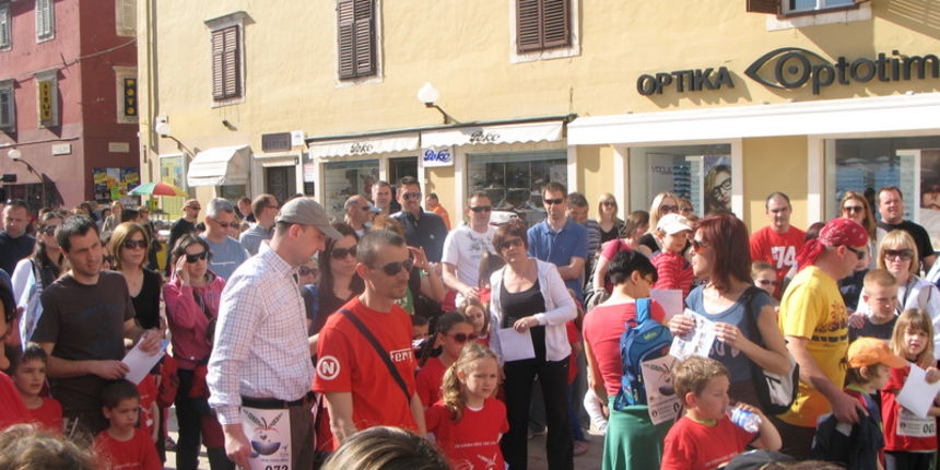 100 koraka kroz 1000 ulica