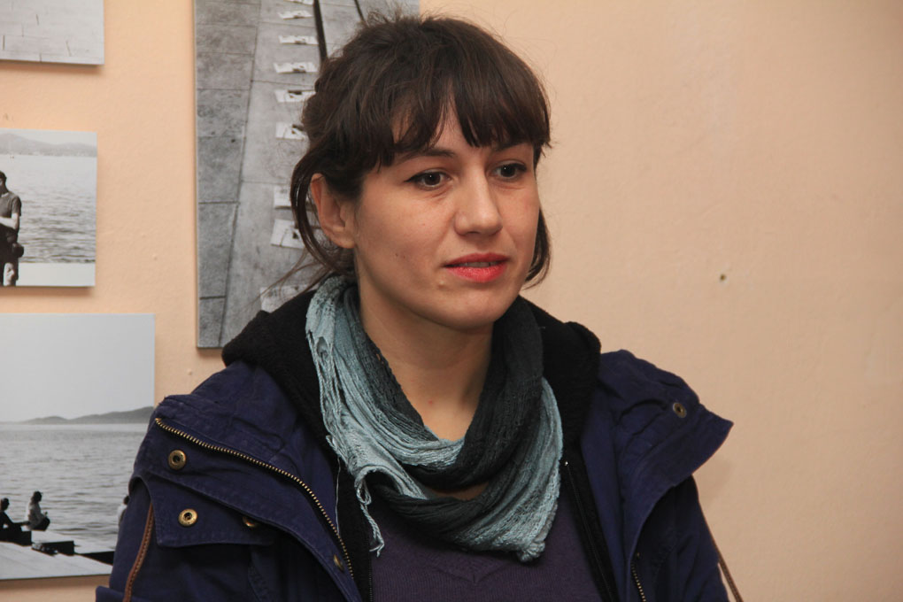 ArtAkt, izlozba Ivane Jenjic, predstava Vili Matula, foto: I. Perincic ArtAkt, izlozba Ivane Jenjic, predstava Vili Matula, foto: I. Perincic