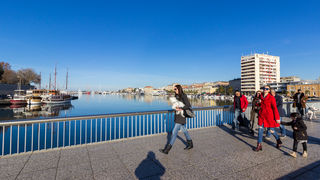 Badnjak 2016: Blagdanski đir po gradu 24. prosinca Badnjak 2016: Blagdanski đir po gradu 24. prosinca