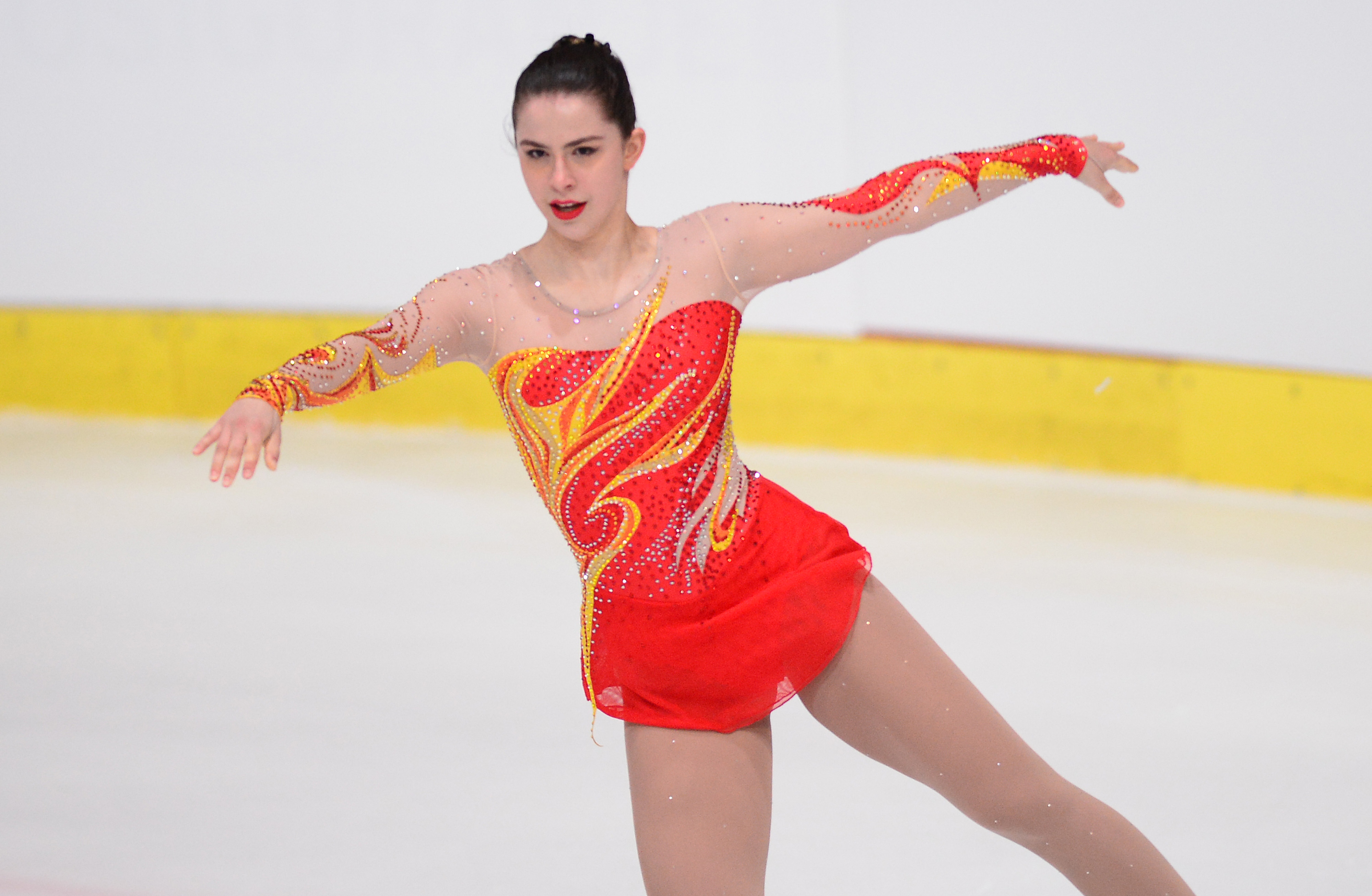 Katarina Kitarović na juniorskom ISU Grand-prixu u umjetničkom klizanju Katarina Kitarović na juniorskom ISU Grand-prixu u umjetničkom klizanju