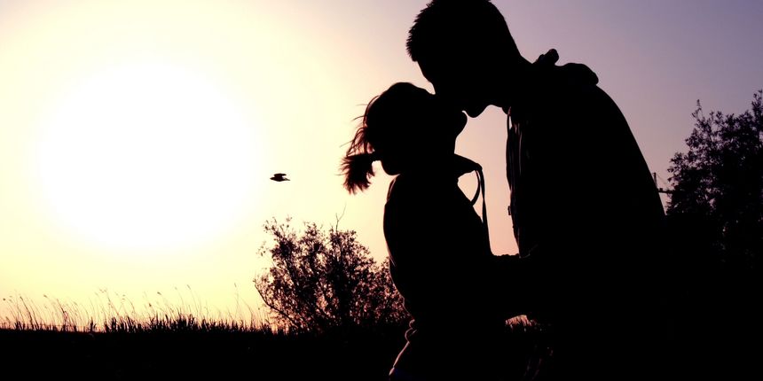 Poljubac, romantika, ljubav Poljubac, romantika, ljubav