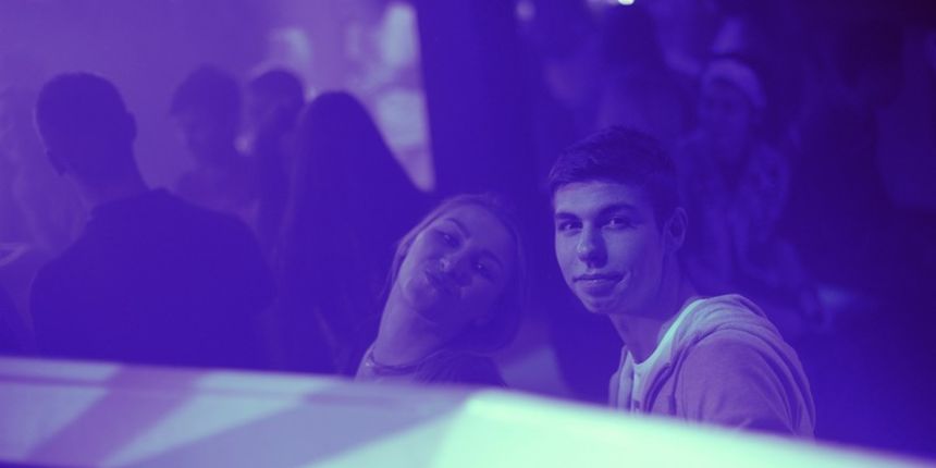 Spektar party u Aquarius klubu