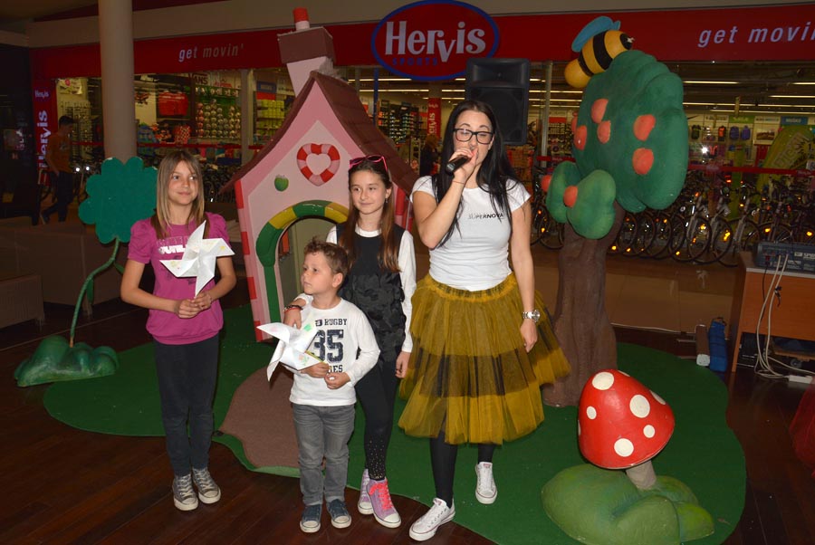 Supernova: Vesela subota 5. travnja 2014. Foto: Lucija Juravić Supernova: Vesela subota 5. travnja 2014. Foto: Lucija Juravić