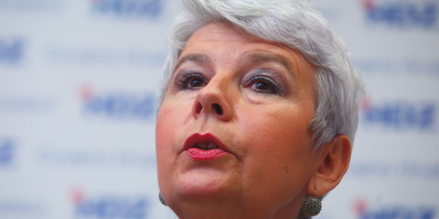 Zagreb, 271011.
Trg Hrvatskih Velikana, sjediste HDZ-a.
Press konferencija HDZ-a u vezi Uskokove prijave.
Na slici: premijerka Jadranka Kosor.
Foto: Goran Mehkek / CROPIX Zagreb, 271011.
Trg Hrvatskih Velikana, sjediste HDZ-a.
Press konferencija HDZ-a u vezi Uskokove prijave.
Na slici: premijerka Jadranka Kosor.
Foto: Goran Mehkek / CROPIX