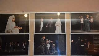 U caffe galeriji “Đina” otvorena izložba “Gospoda Glembajevi” U caffe galeriji “Đina” otvorena izložba “Gospoda Glembajevi”