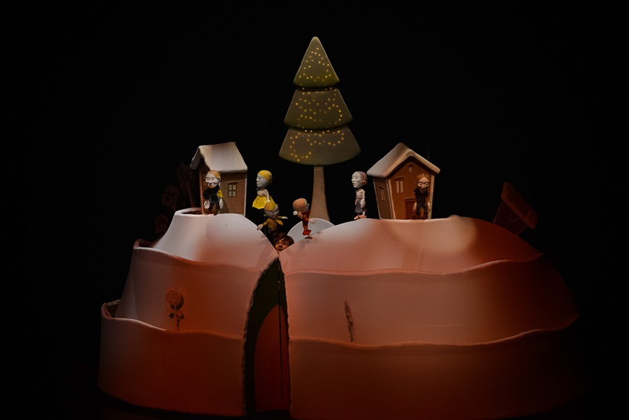 Premijera predstave “Božićno drvce”; foto Iva Perinčić