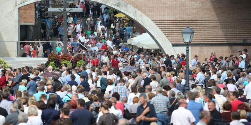 284. zagrebačko zavjetno hodočašće u Mariju Bistricu, Foto: Sanjin Strukic/PIXSELL 284. zagrebačko zavjetno hodočašće u Mariju Bistricu, Foto: Sanjin Strukic/PIXSELL