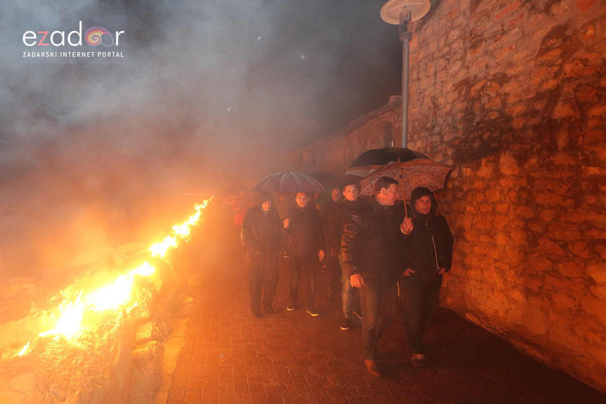 Bibinje: Tradicionalna procesija s Križem na Veliki Petak