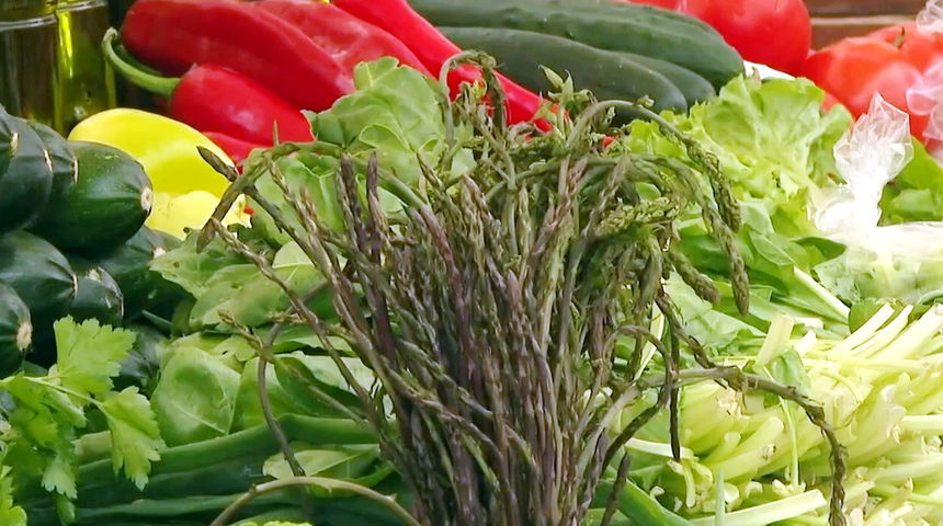 Gradska tržnica Zadar, šparoge, povrće Gradska tržnica Zadar, šparoge, povrće