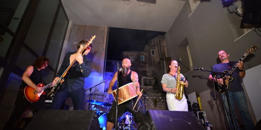 Svaki koncert Kultur shocka u Zadru posebna je priča. Tako je bilo i sinoć na Poljani Branka Stojakovića!