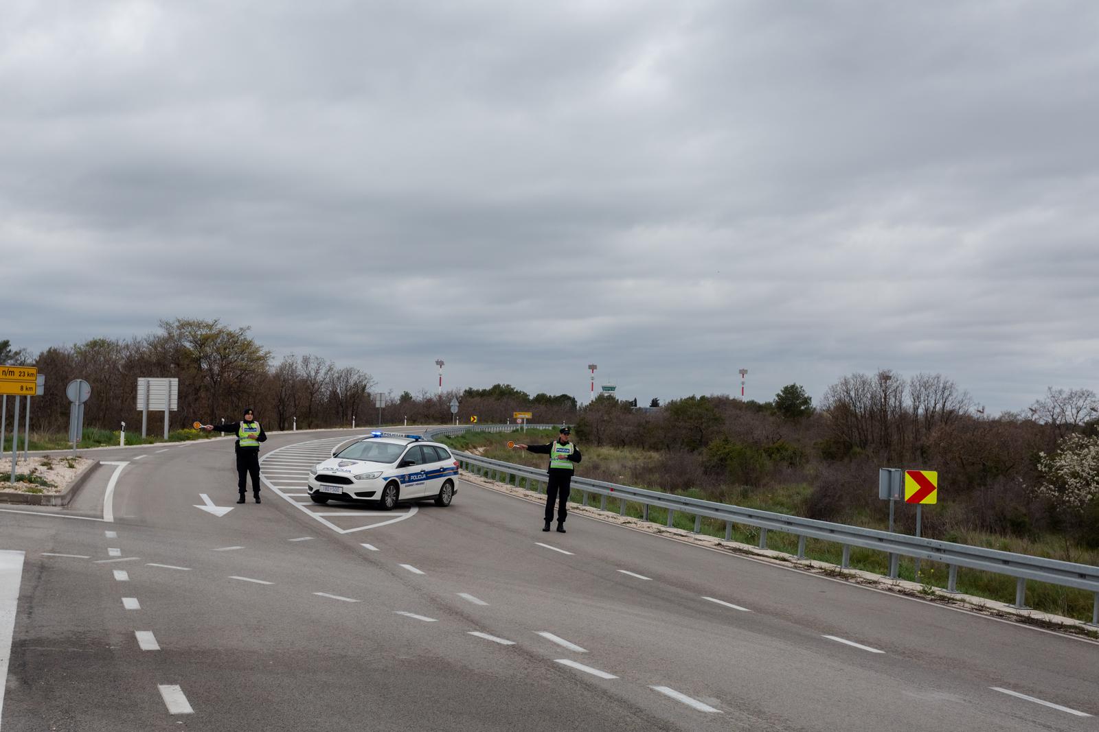 U teškoj prometnoj nesreći u Zemuniku poginule tri slovenske državljanje