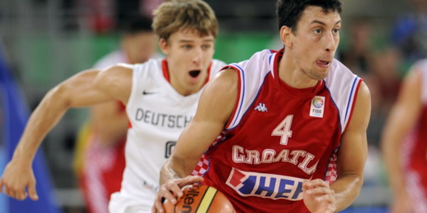 Bydgoszcz, 150909. Dvorana Sport Arena Luczniczka. Europsko prvenstvo u kosarci u Poljskoj, drugi krug natjecanja po skupinama 3. kolo grupe E, utakmica izmedju Hrvatske i Njemacke odlucujuca za ulazak u cetvrtfinale. Na slici: Ukic. Foto: Drago Sopta / Bydgoszcz, 150909. Dvorana Sport Arena Luczniczka. Europsko prvenstvo u kosarci u Poljskoj, drugi krug natjecanja po skupinama 3. kolo grupe E, utakmica izmedju Hrvatske i Njemacke odlucujuca za ulazak u cetvrtfinale. Na slici: Ukic. Foto: Drago Sopta /