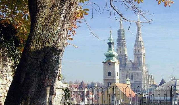 Kaptol Zagreb/Foto: www.skyair.biz
