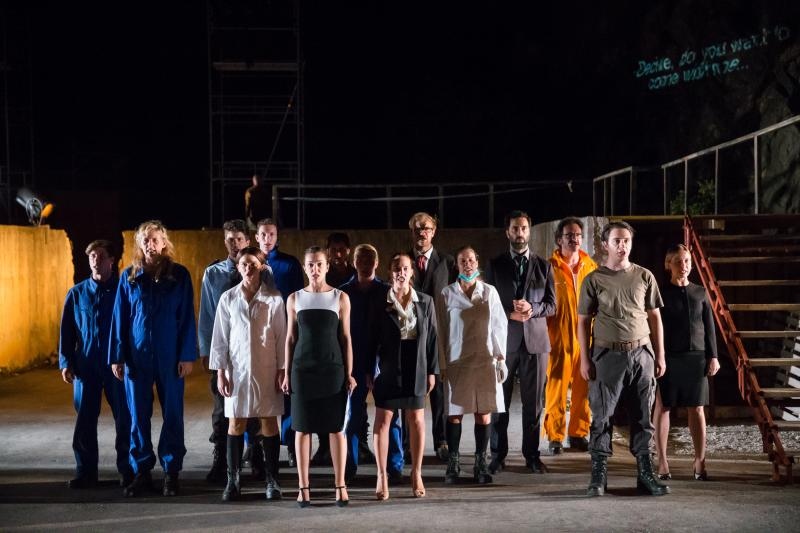 predstava Kazališta Ulysses i MESS Sarajevo u koprodukciji s Narodnim pozorištem Sarajevo izvedena na Dubrovačkim ljetnim igrama