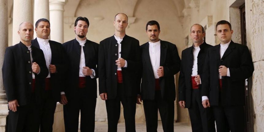 Deset godina klape Kontrada: Humanitarni koncert večeras u Arsenalu Deset godina klape Kontrada: Humanitarni koncert večeras u Arsenalu