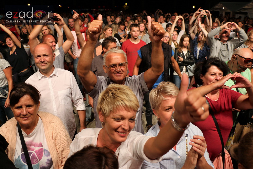Parni valjak Viranima priredio vrhunsku dvosatnu glazbenu poslasticu Parni valjak Viranima priredio vrhunsku dvosatnu glazbenu poslasticu