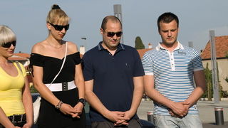 Mladez HDZ-a polozila vijenac na spomenik Kresimira Cosica