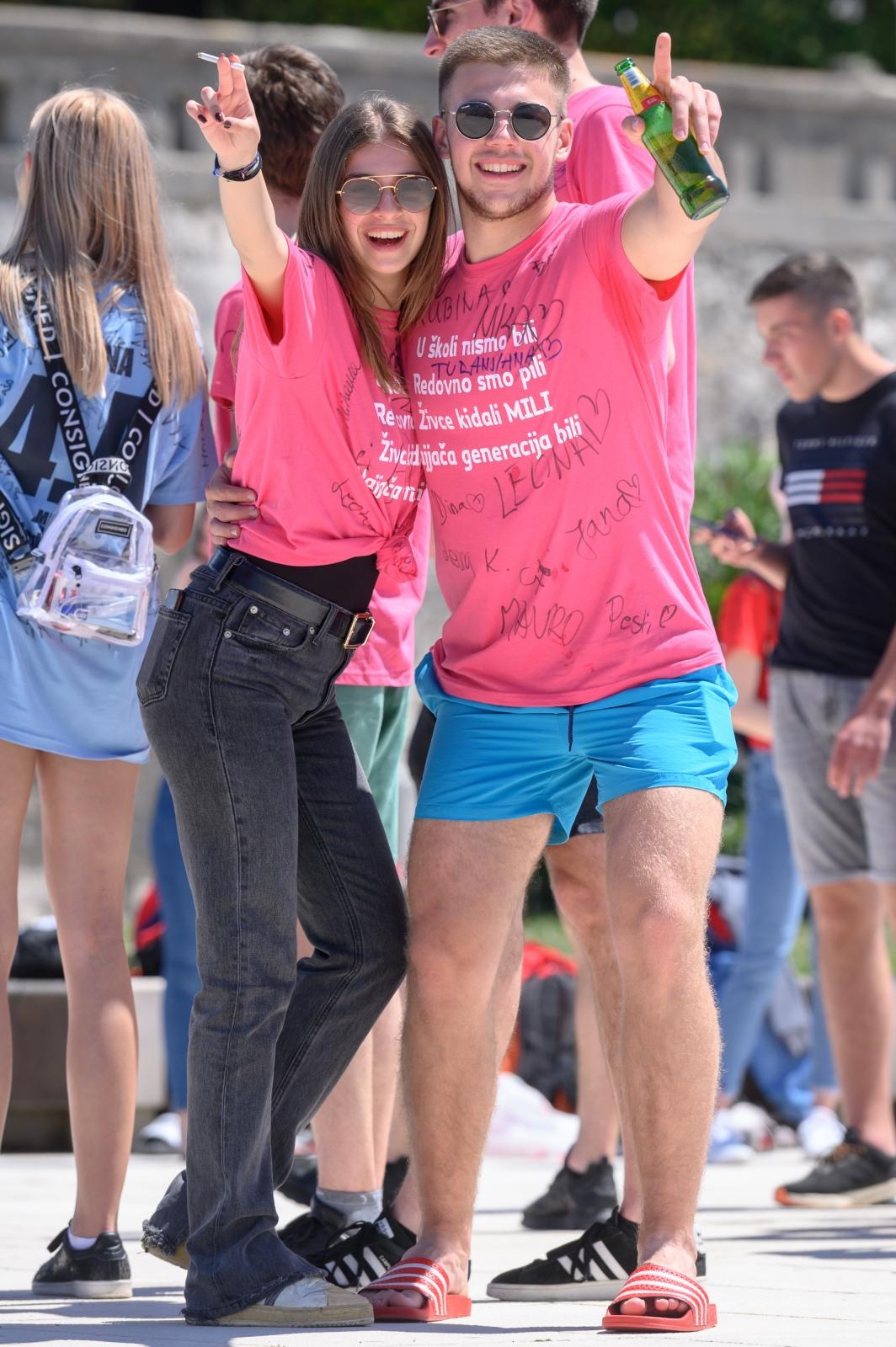 Zadarski maturanti obilježili kraj škole na rivi