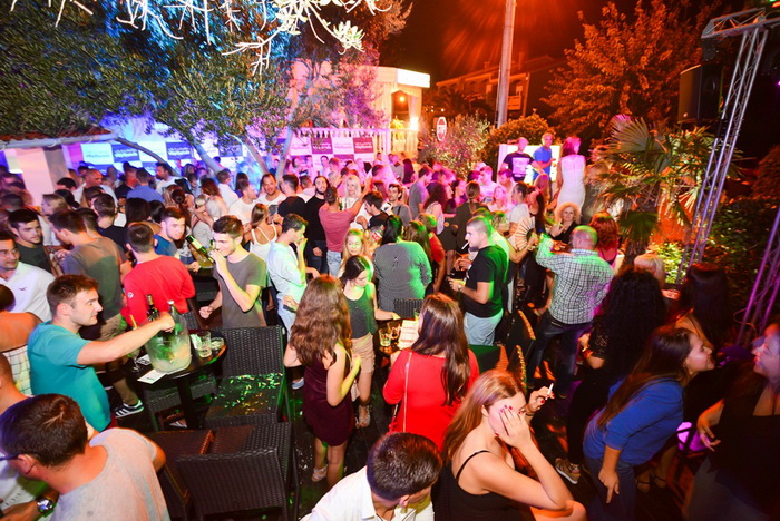 Zatvaranje sezone u virskom cafe & coctail baru Vagabundo. Foto: Iva Perinčić