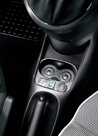 Image 1208965 (auto)