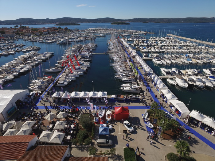 DCIM100MEDIADJI_0130.JPG DCIM100MEDIADJI_0130.JPG