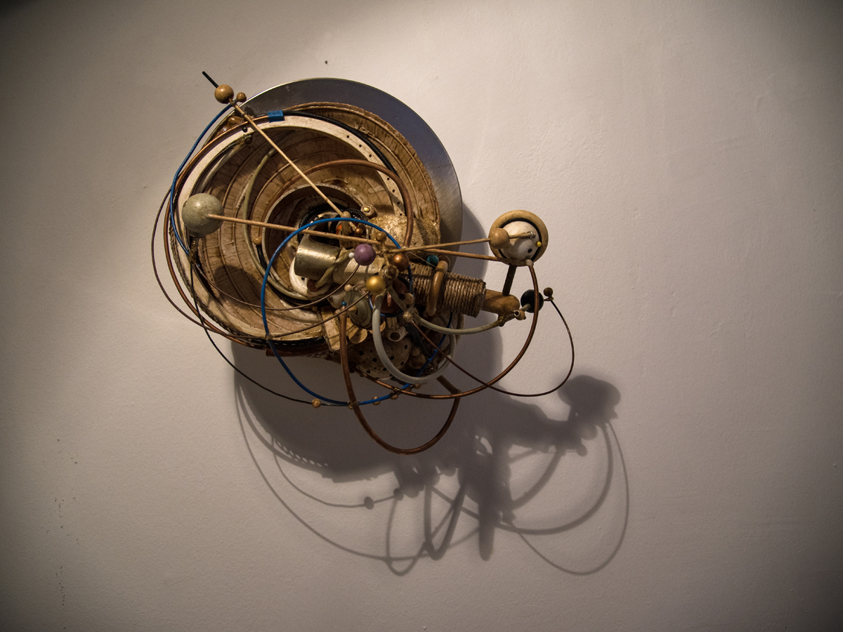 U biogradskom Zavičajnom muzeju otvorena je izložba radova Vedrana Karadže Tabulova pod nazivom “Mali intervali”